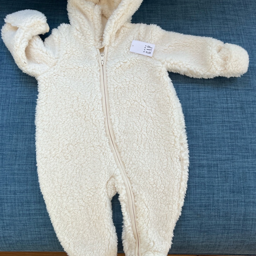 GAP Shearling Bear Suit
